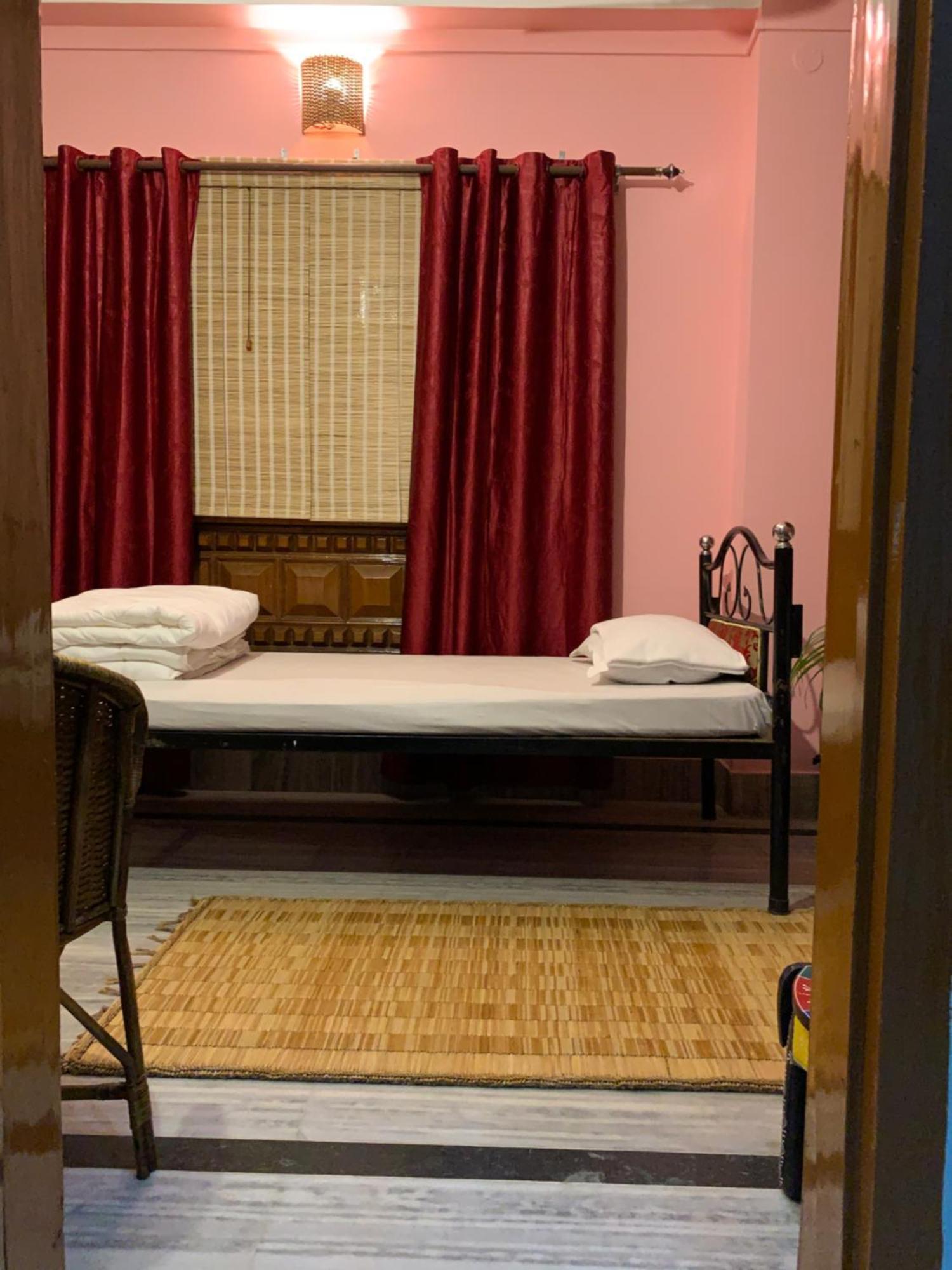 Assam Home Hostel Project Гувахати Стая снимка