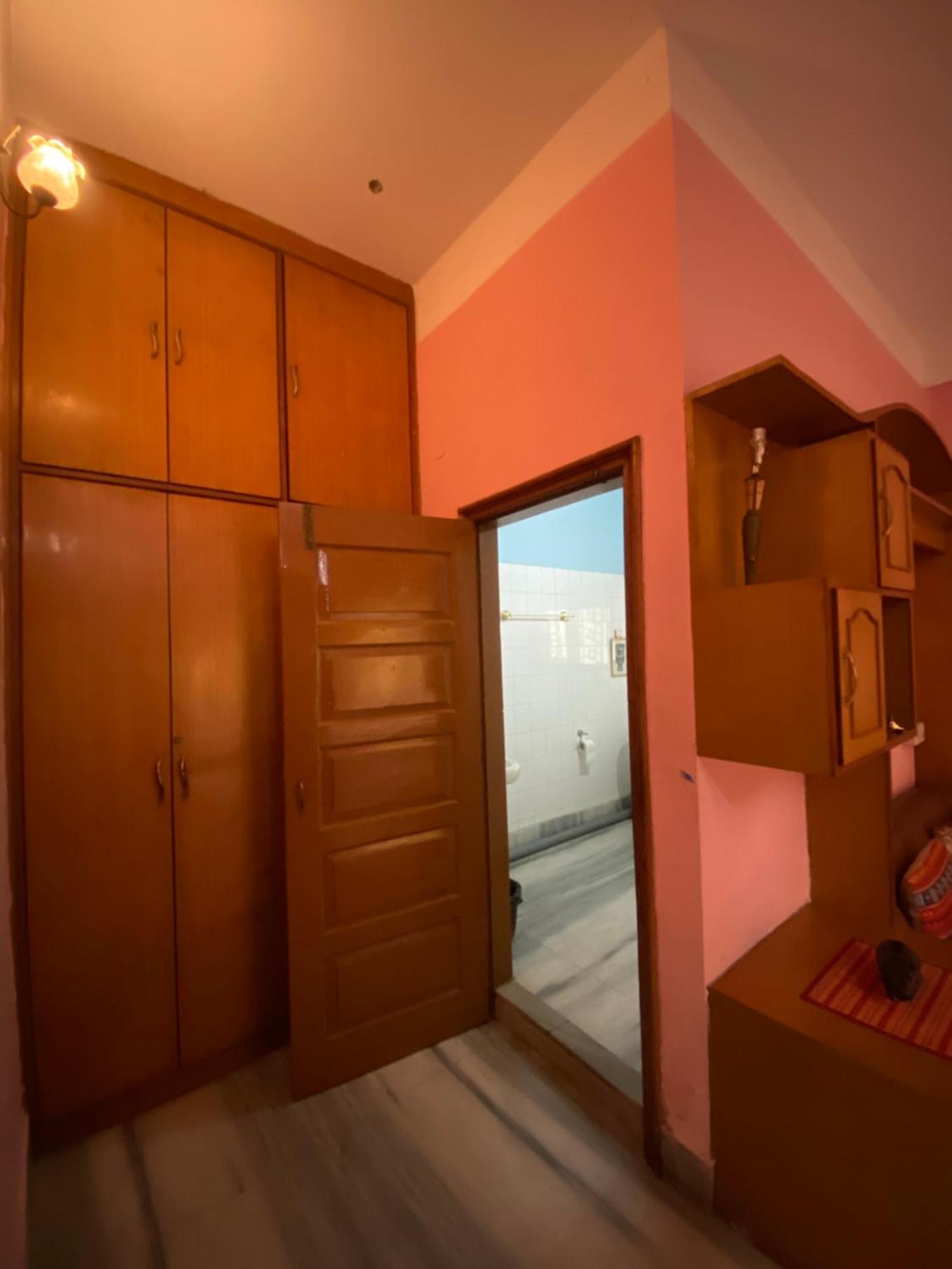 Assam Home Hostel Project Гувахати Стая снимка